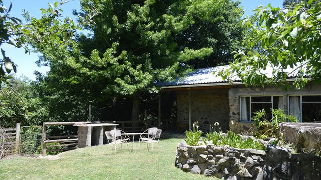 River Running Cottage in Hogsback