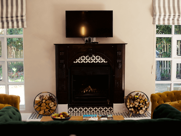 monsgallery 10 768x576