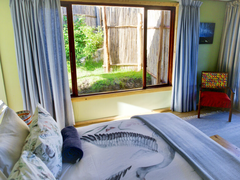 Wild Fox Hill Ecocabin pics 13 768x576