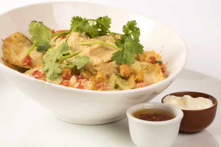 Chickpea nachos 768x512